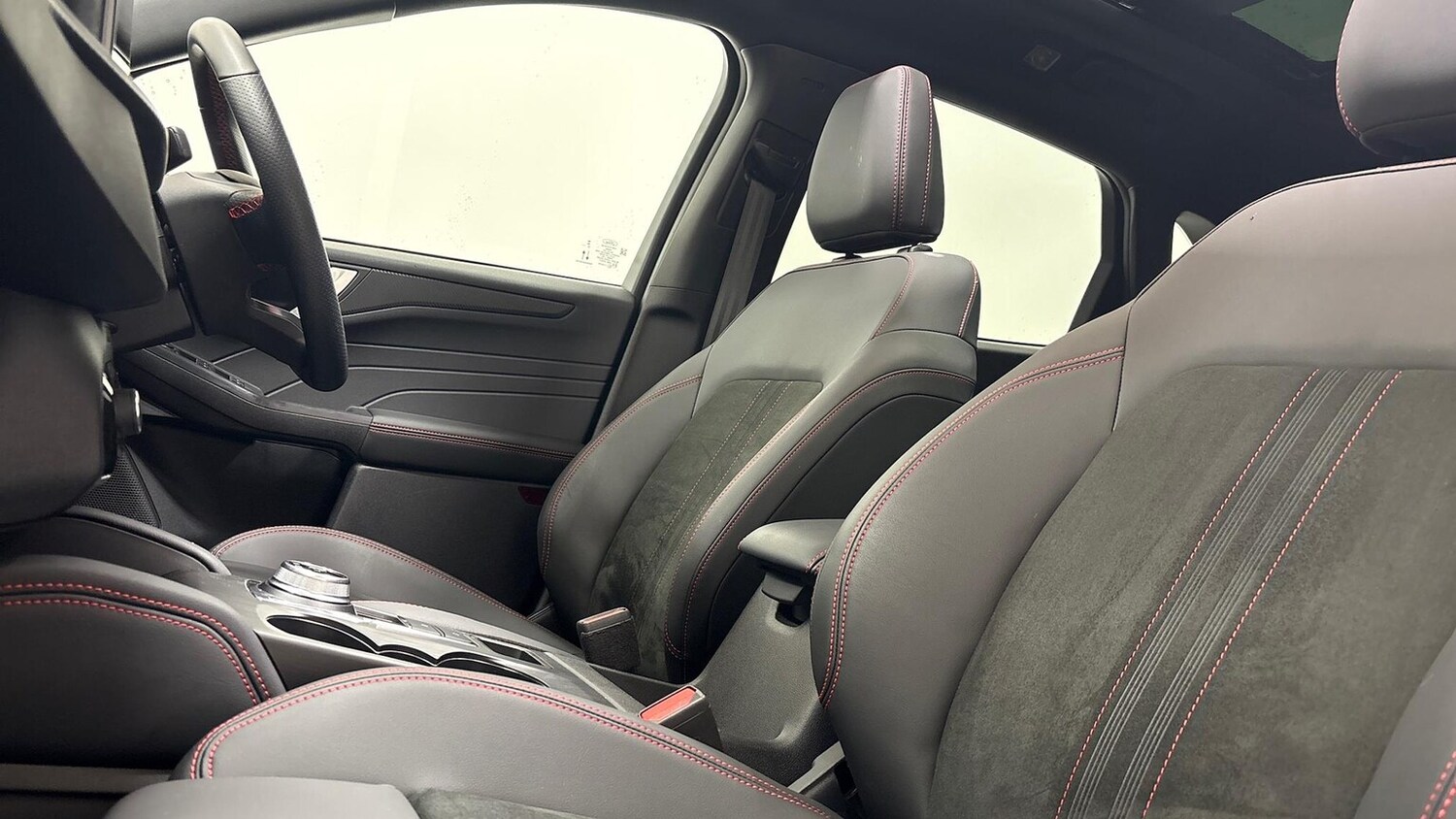 Used Ford Kuga 2024 for sale - 76510700: Photo 16