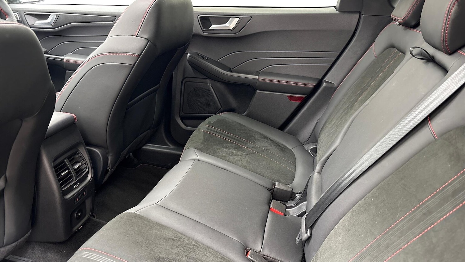 Used Ford Kuga 2024 for sale - 76089126: Photo 17