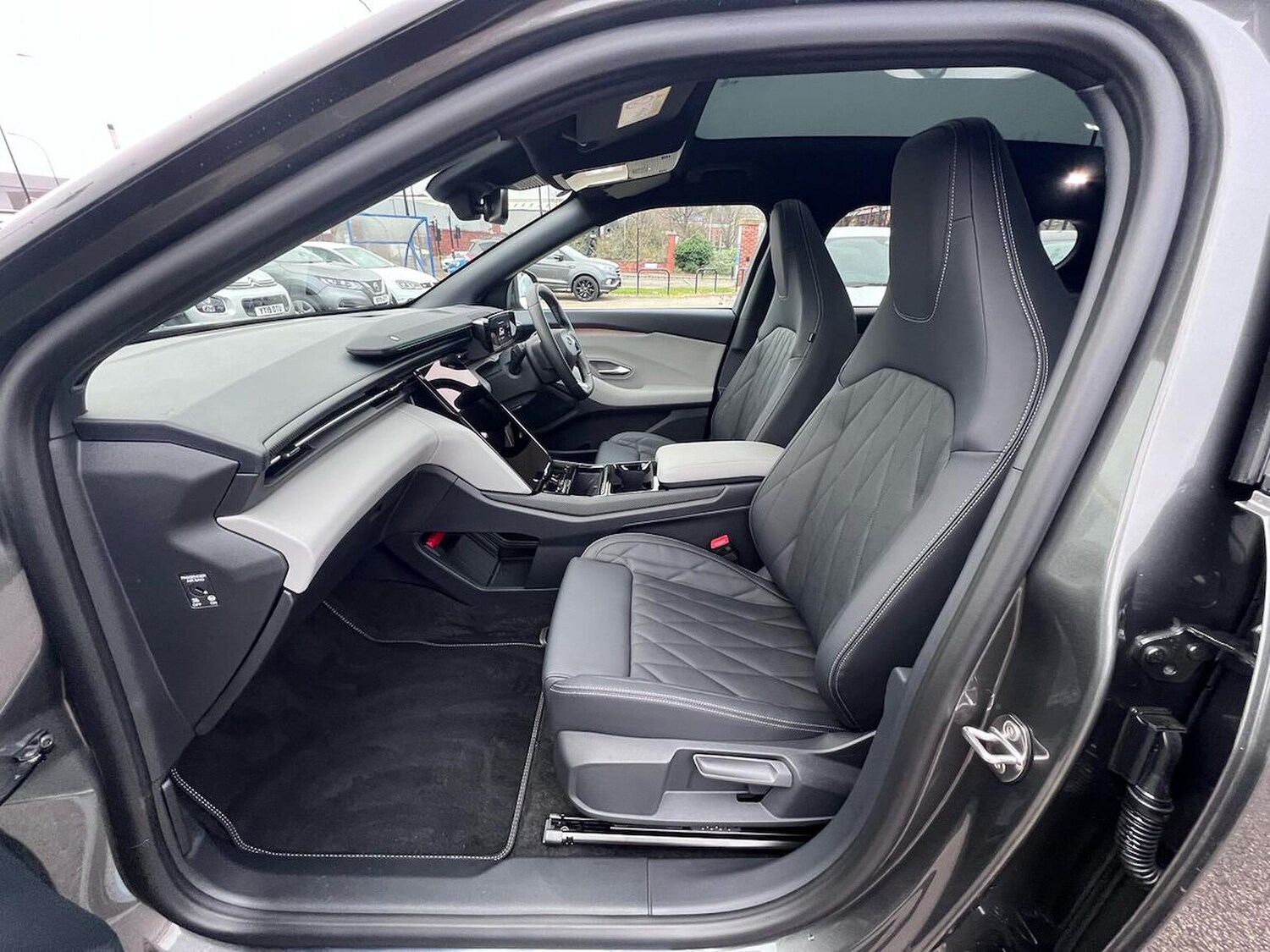 Used Ford Capri 2024 for sale - 77489337: Photo 35