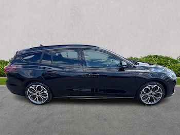 Used Ford Focus 2022 for sale - 79283490: Photo