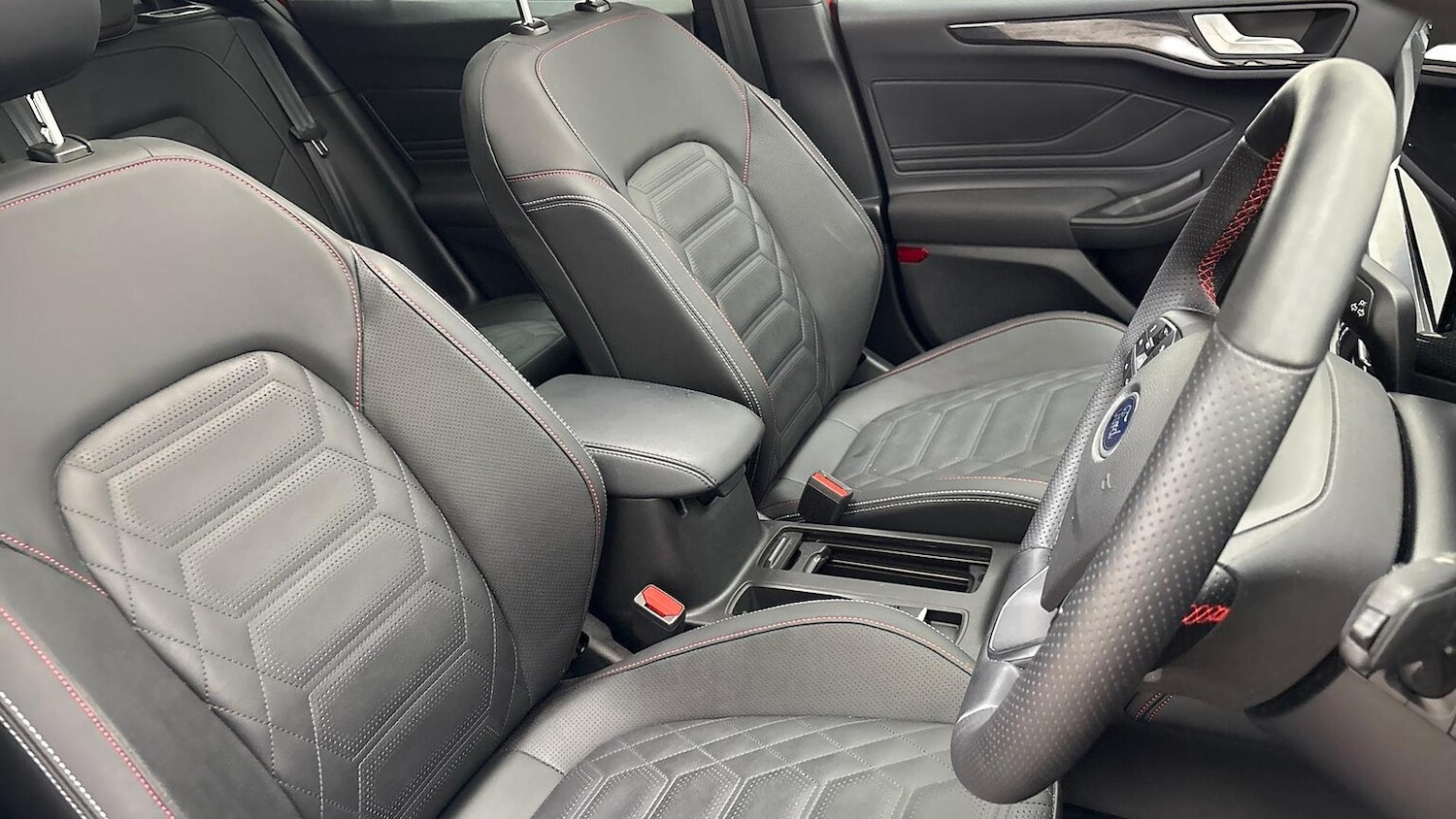 Used Ford Focus 2025 for sale - 77077304: Photo 15