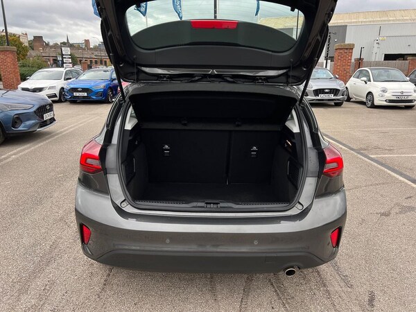 Used Ford Focus 2022 for sale - 76206070: Photo 17