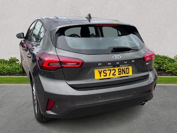 Used Ford Focus 2022 for sale - 76206070: Photo 2