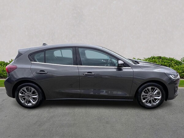 Used Ford Focus 2022 for sale - 76206070: Photo 3
