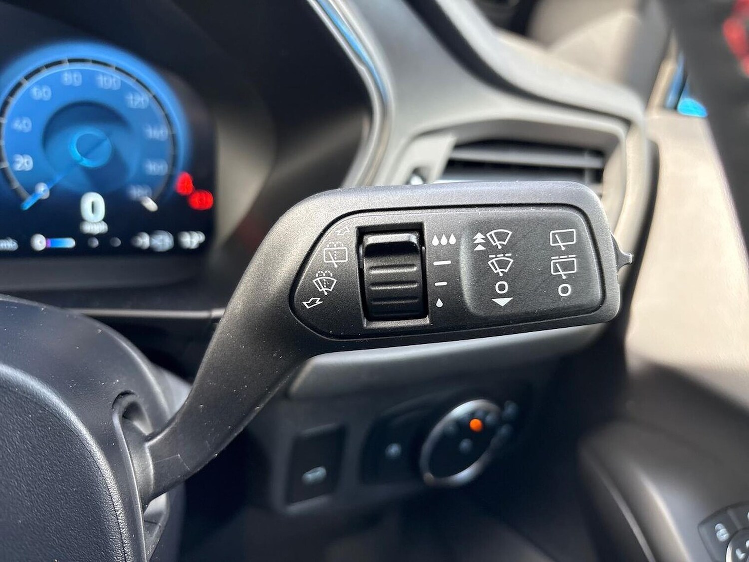 Used Ford Focus 2024 for sale - 78194361: Photo 31