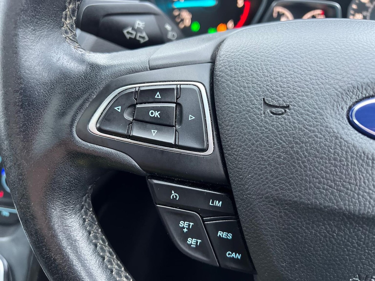 Used Ford Kuga 2017 for sale - 77033461: Photo 28