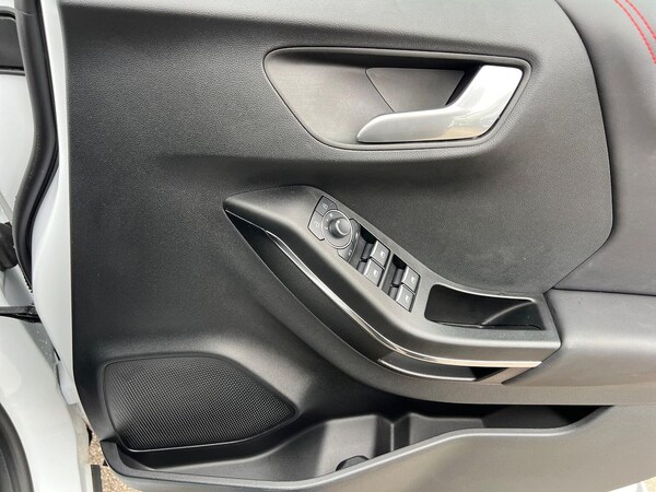 Used Ford Puma 2023 for sale - 76101352: Photo 30