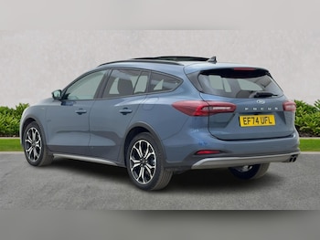 Used Ford Focus 2024 for sale - 76273482: Photo 2