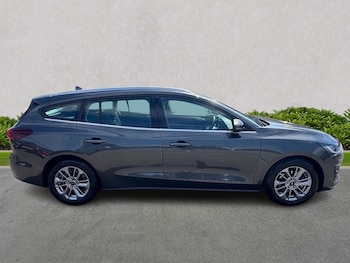 Used Ford Focus 2023 for sale - 79513047: Photo
