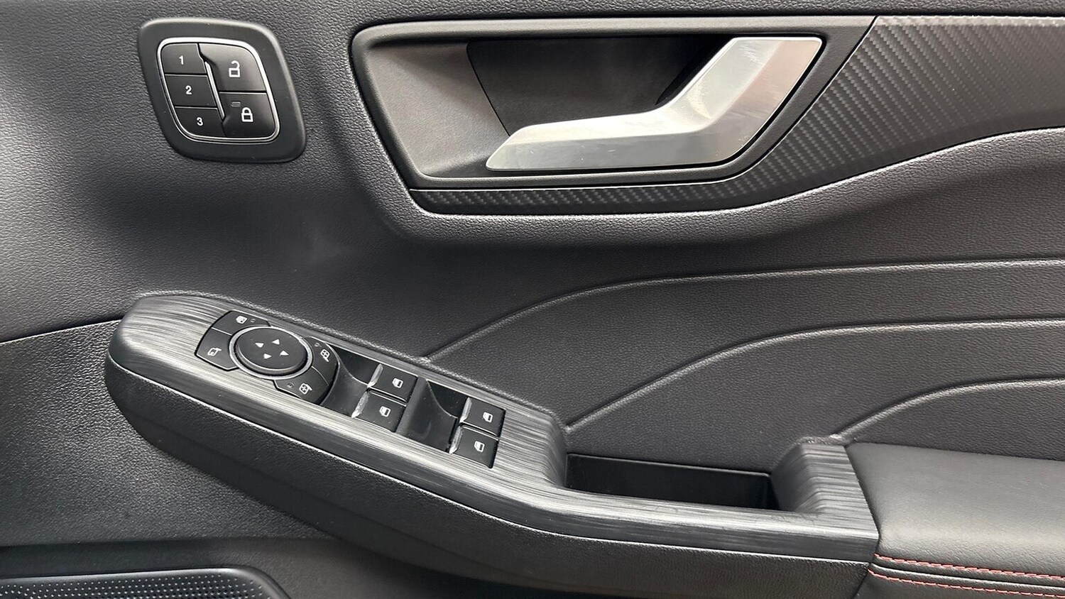 Used Ford Kuga 2024 for sale - 76030458: Photo 21