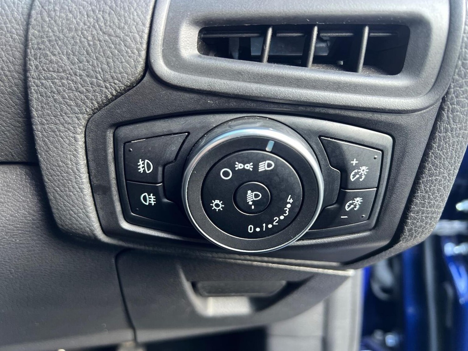 Used Ford Focus 2017 for sale - 76791899: Photo 22