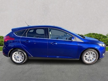 Used Ford Focus 2017 for sale - 76791899: Photo
