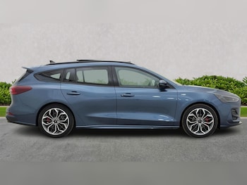 Used Ford Focus 2024 for sale - 76352507: Photo