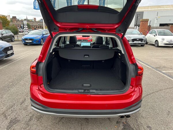 Used Ford Focus 2024 for sale - 76089123: Photo 17