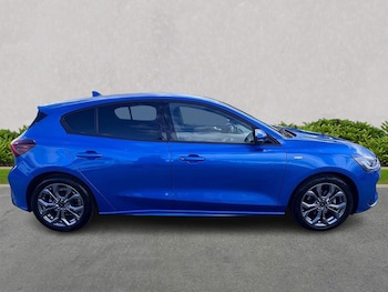 Used Ford Focus 2023 for sale - 78640655: Photo