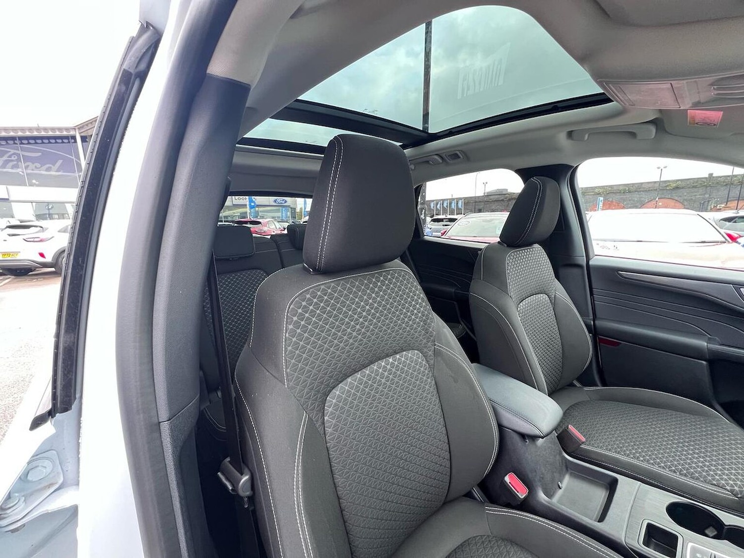 Used Ford Kuga 2024 for sale - 76461785: Photo 32