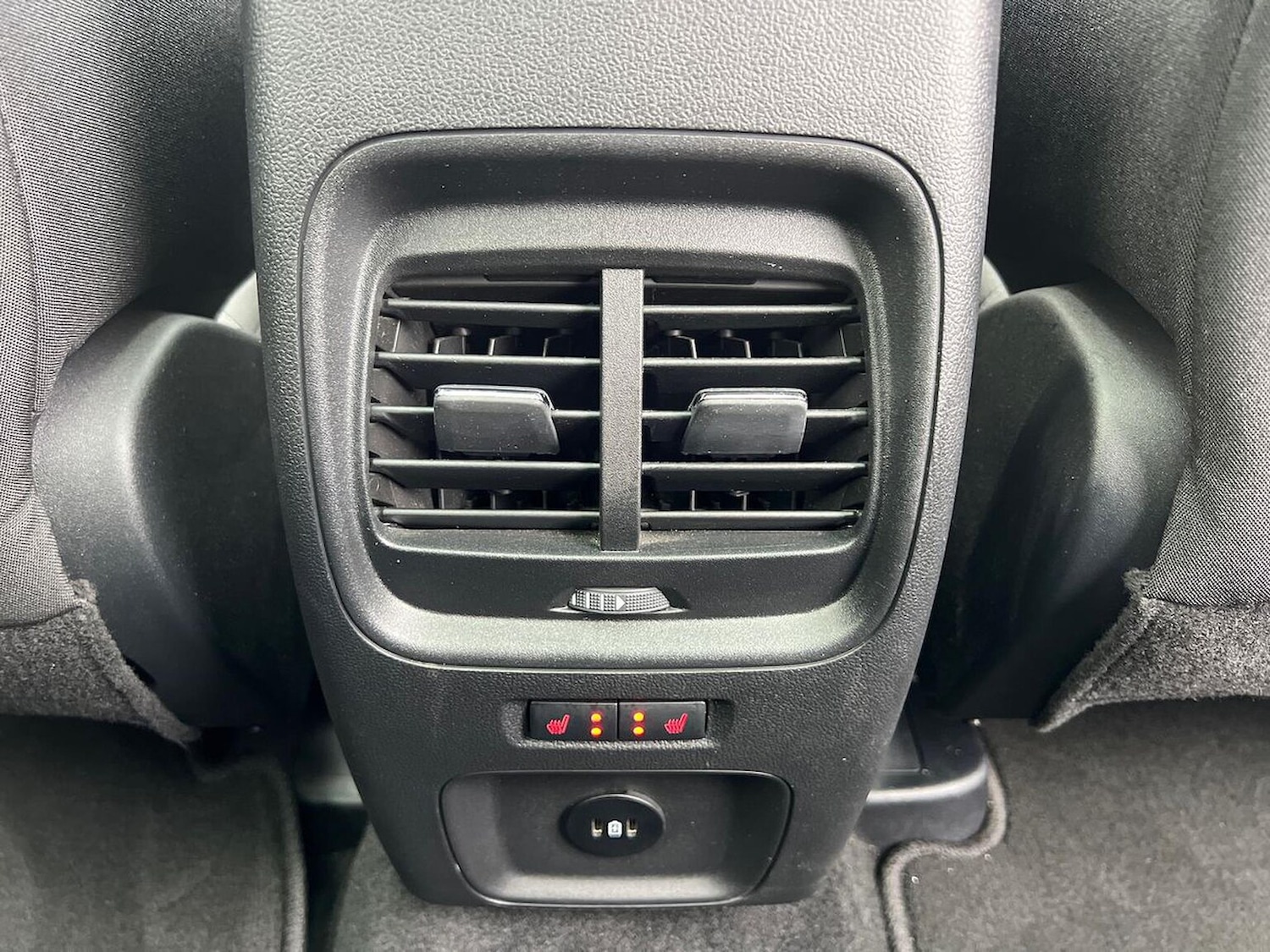 Used Ford Kuga 2024 for sale - 76461785: Photo 43