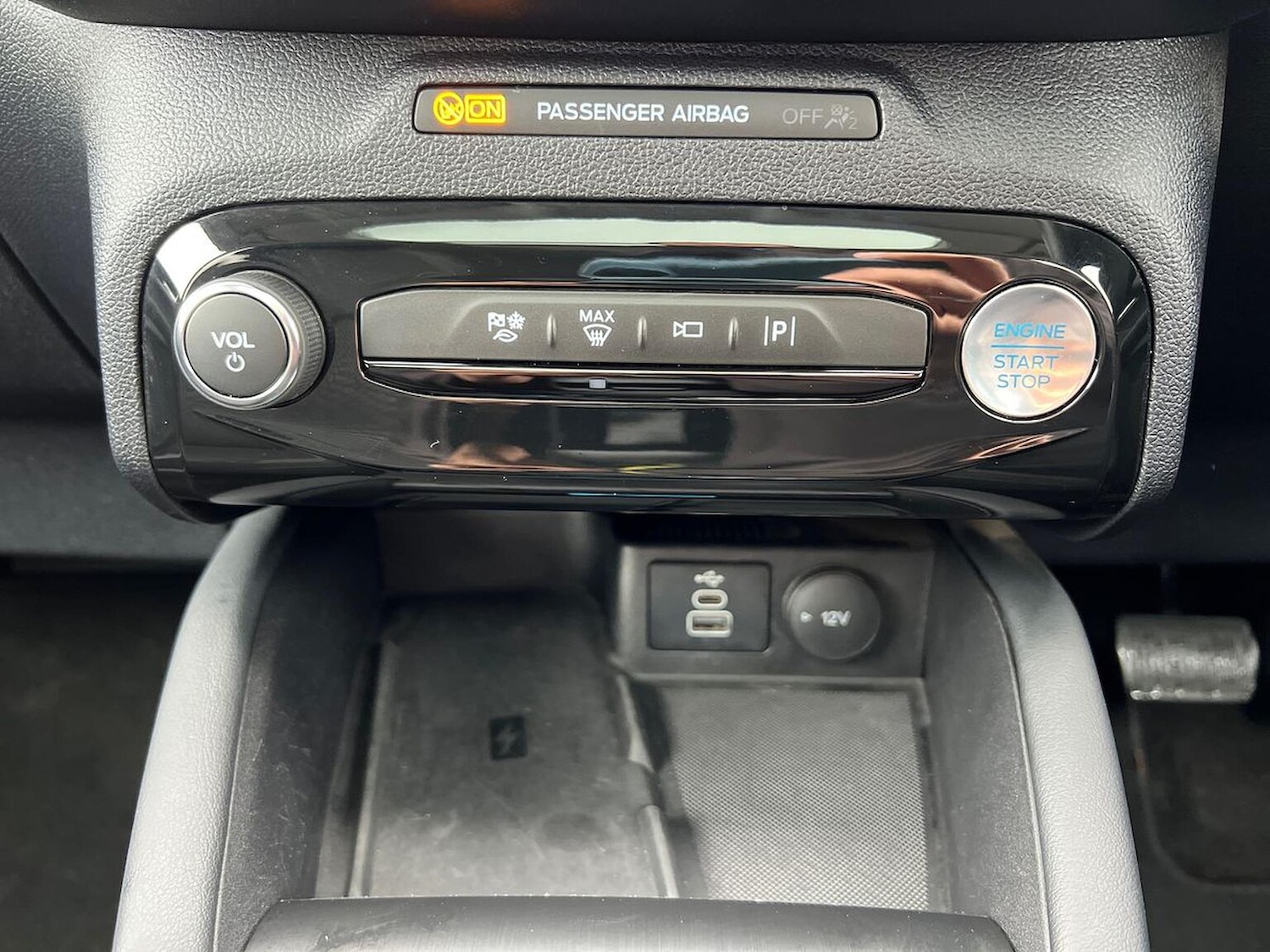 Used Ford Kuga 2024 for sale - 76461785: Photo 47