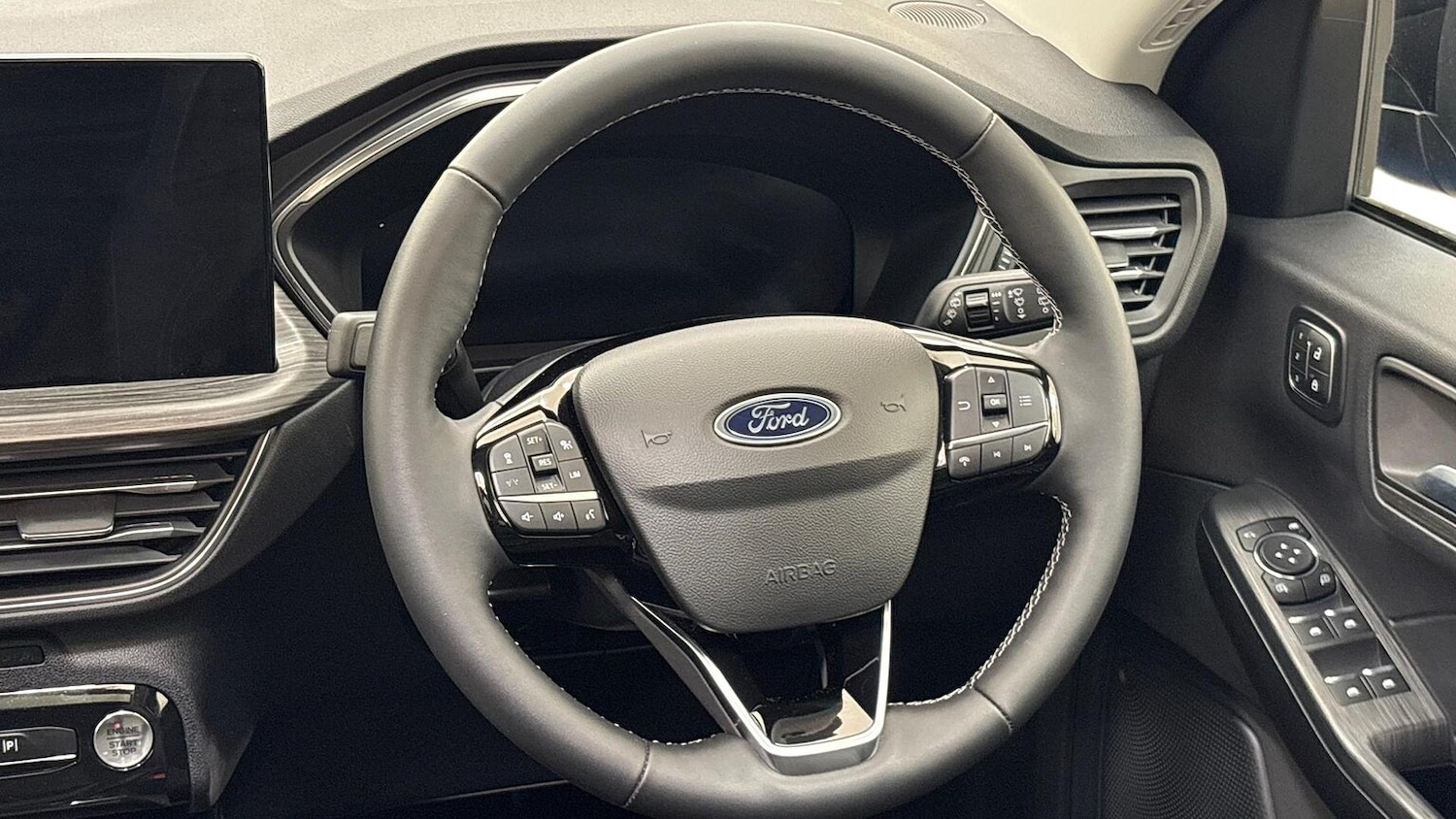 Used Ford Kuga 2024 for sale - 76832022: Photo 8