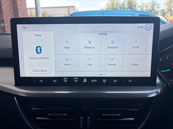 Used Ford Focus 2023 for sale - 75581801: Photo 11