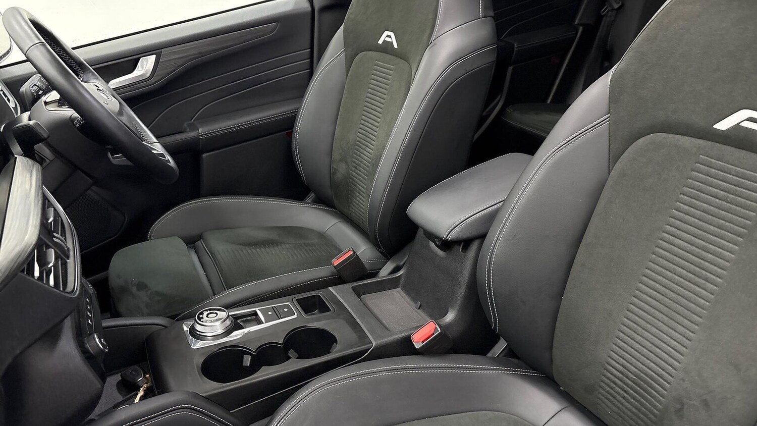 Used Ford Kuga 2025 for sale - 77034563: Photo 17