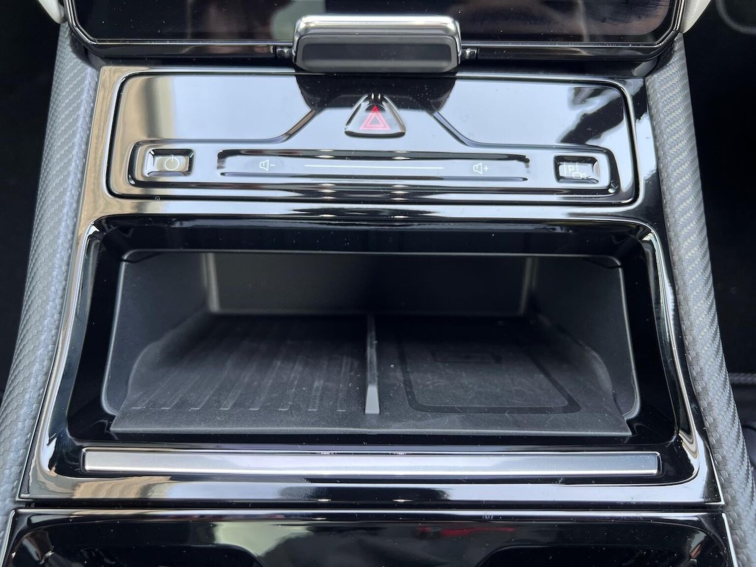 Used Ford Explorer 2026 for sale - 78210260: Photo 27