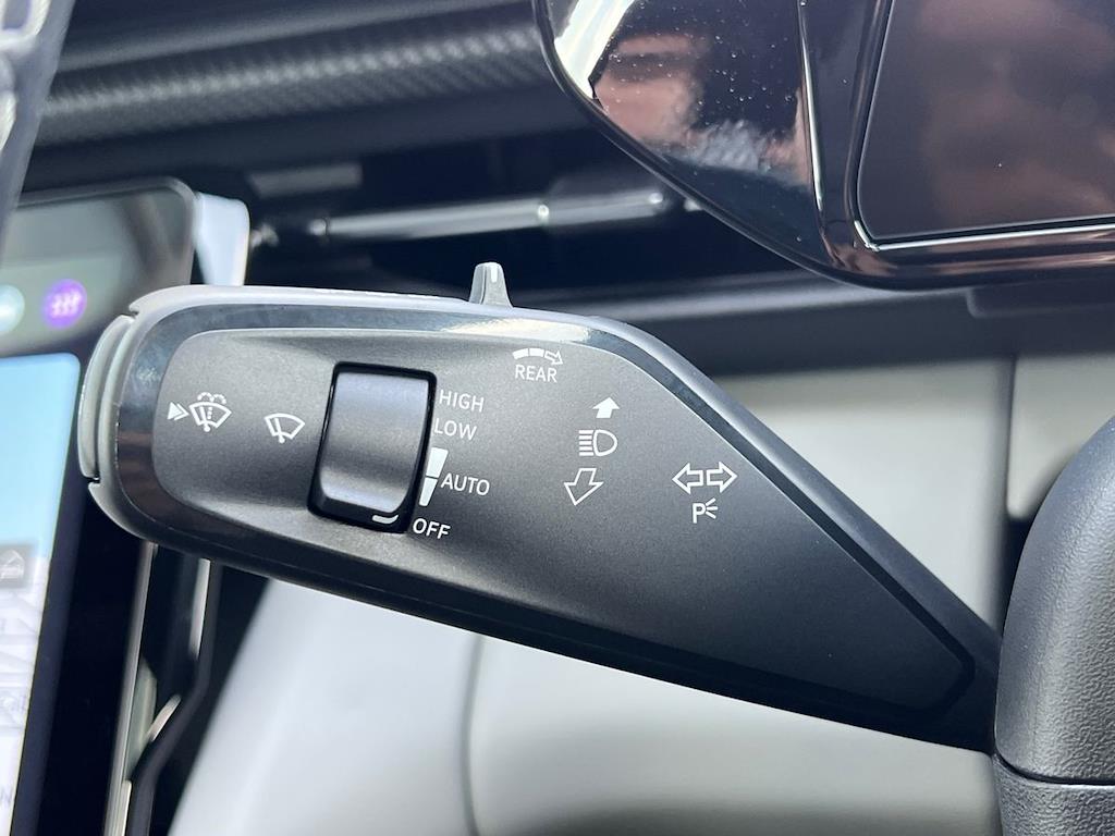 Used Ford Explorer 2026 for sale - 78210260: Photo 30