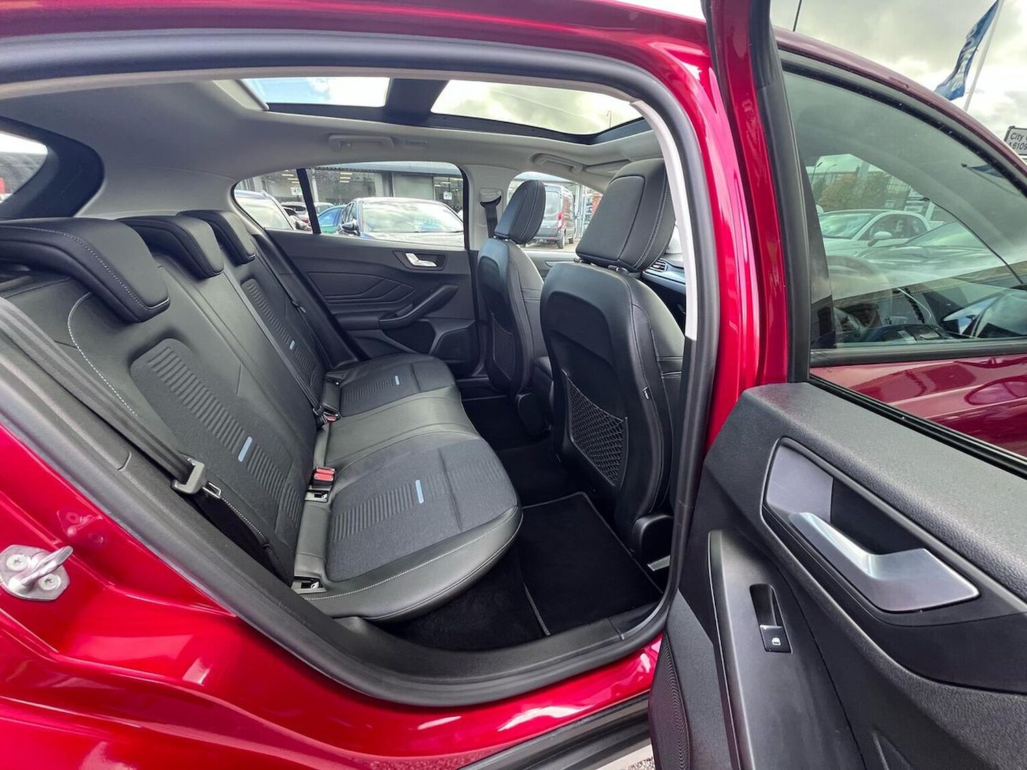 Used Ford Focus 2019 for sale - 76387160: Photo 33