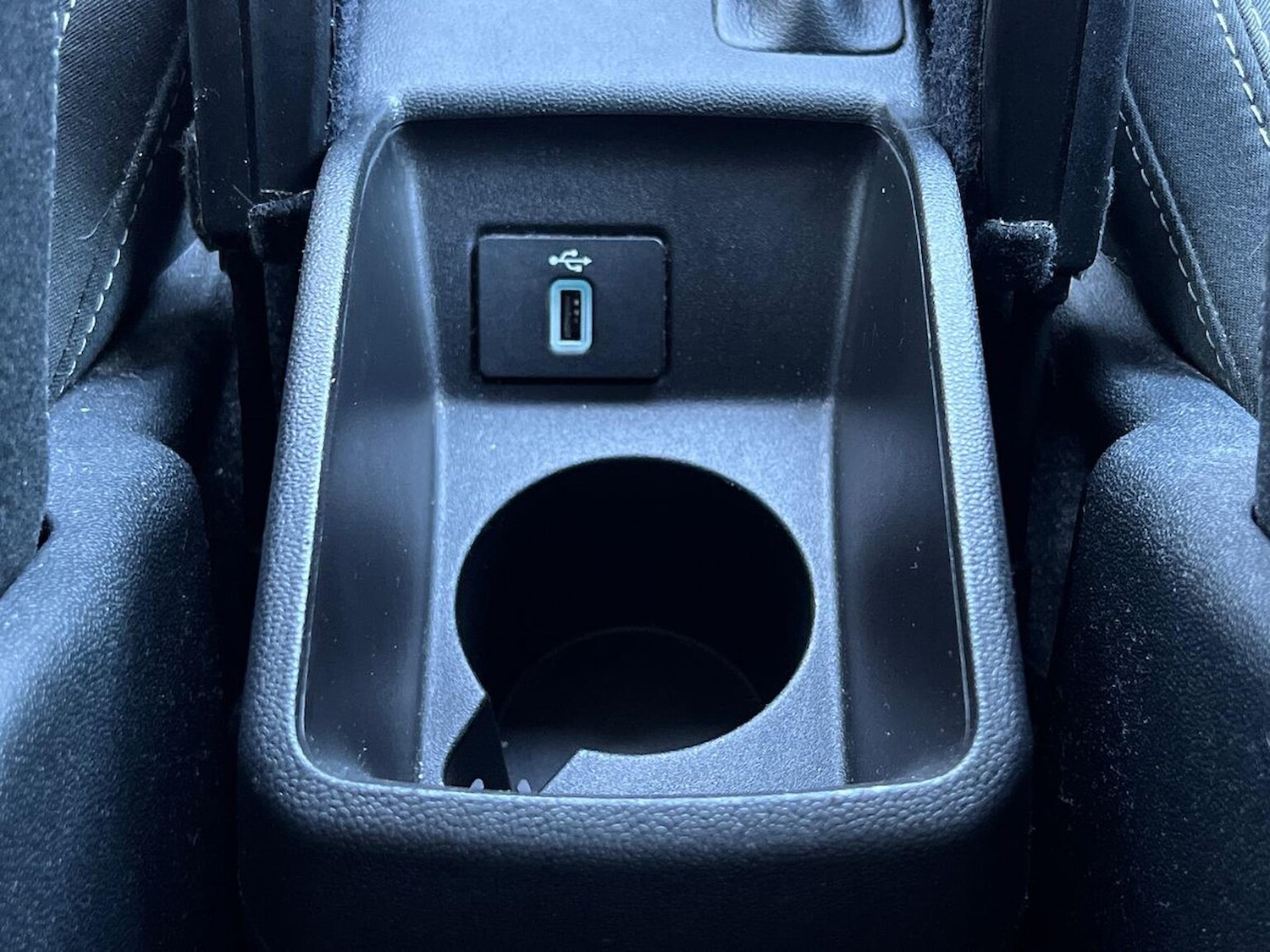 Used Ford Fiesta 2019 for sale - 76799432: Photo 38