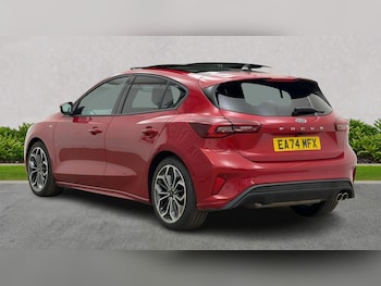 Used Ford Focus 2024 for sale - 76273484: Photo 2