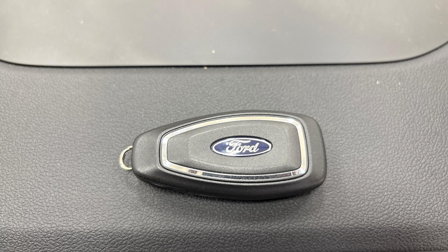 Used Ford Kuga 2025 for sale - 76848752: Photo 28