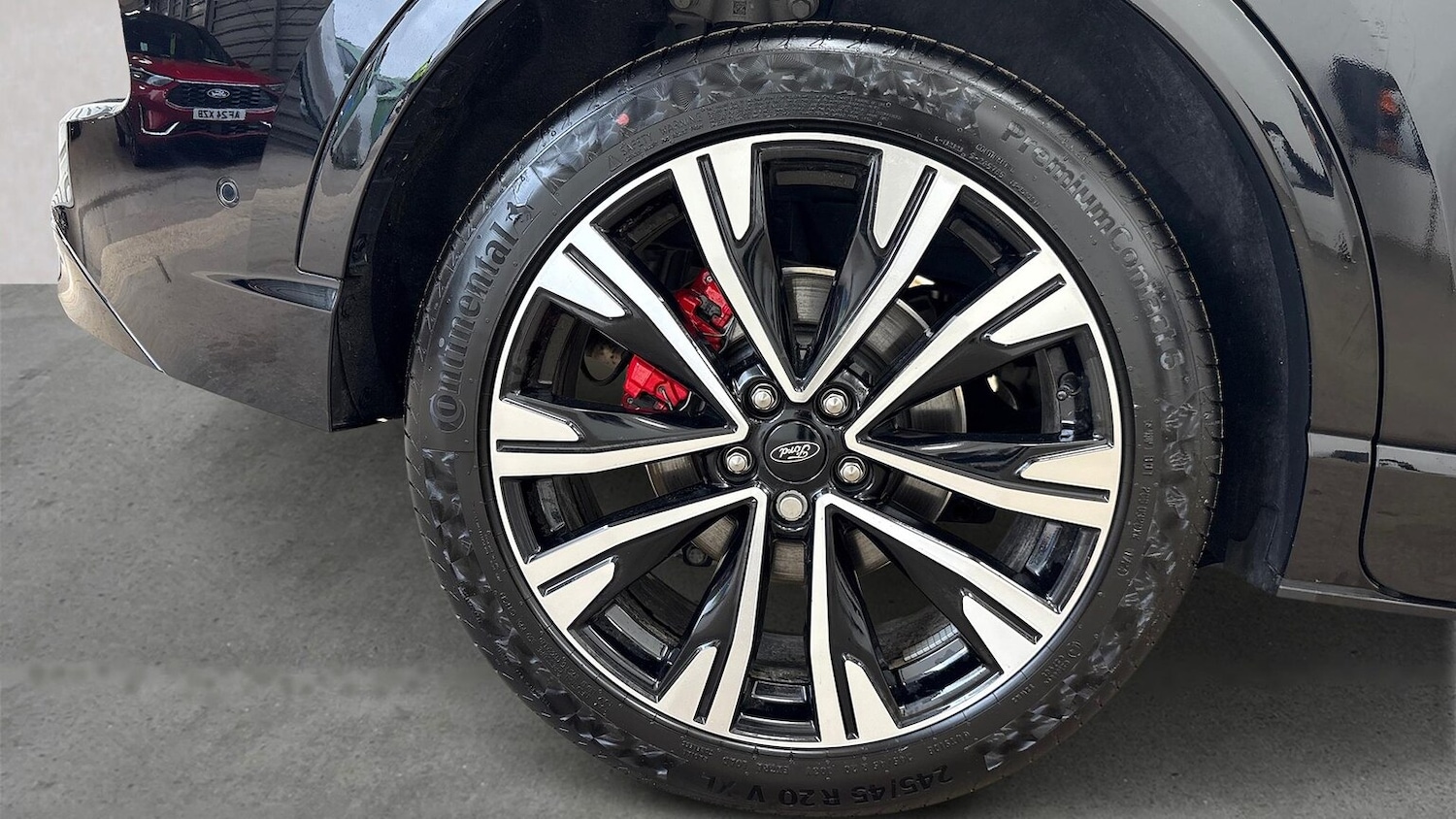 Used Ford Kuga 2025 for sale - 76848752: Photo 6