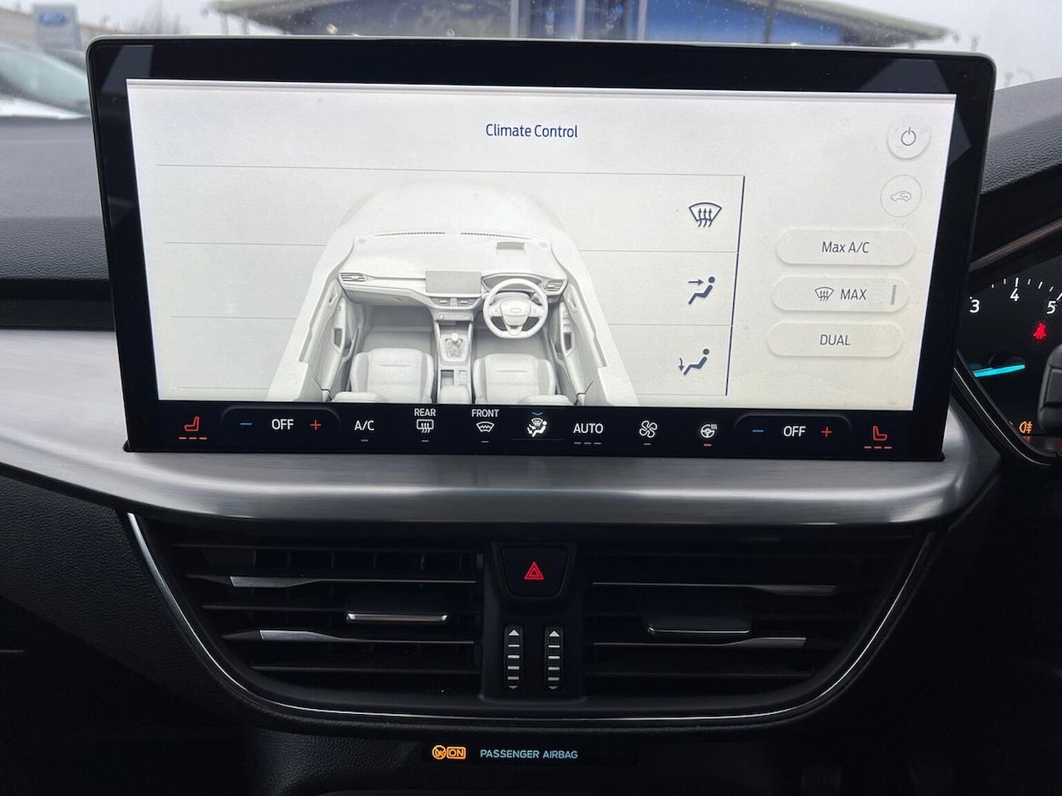 Used Ford Focus 2023 for sale - 77916144: Photo 12