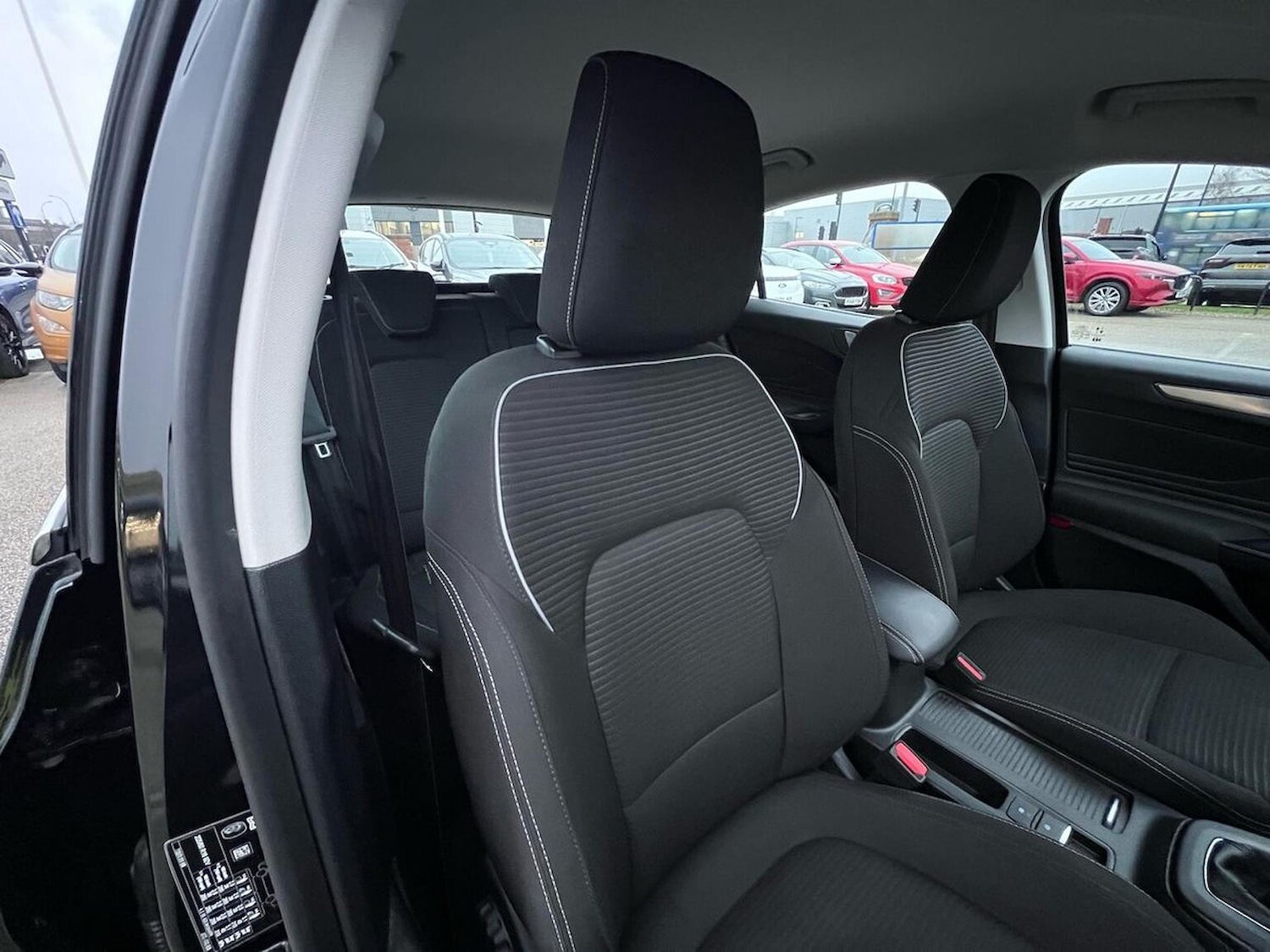 Used Ford Focus 2023 for sale - 77916144: Photo 32