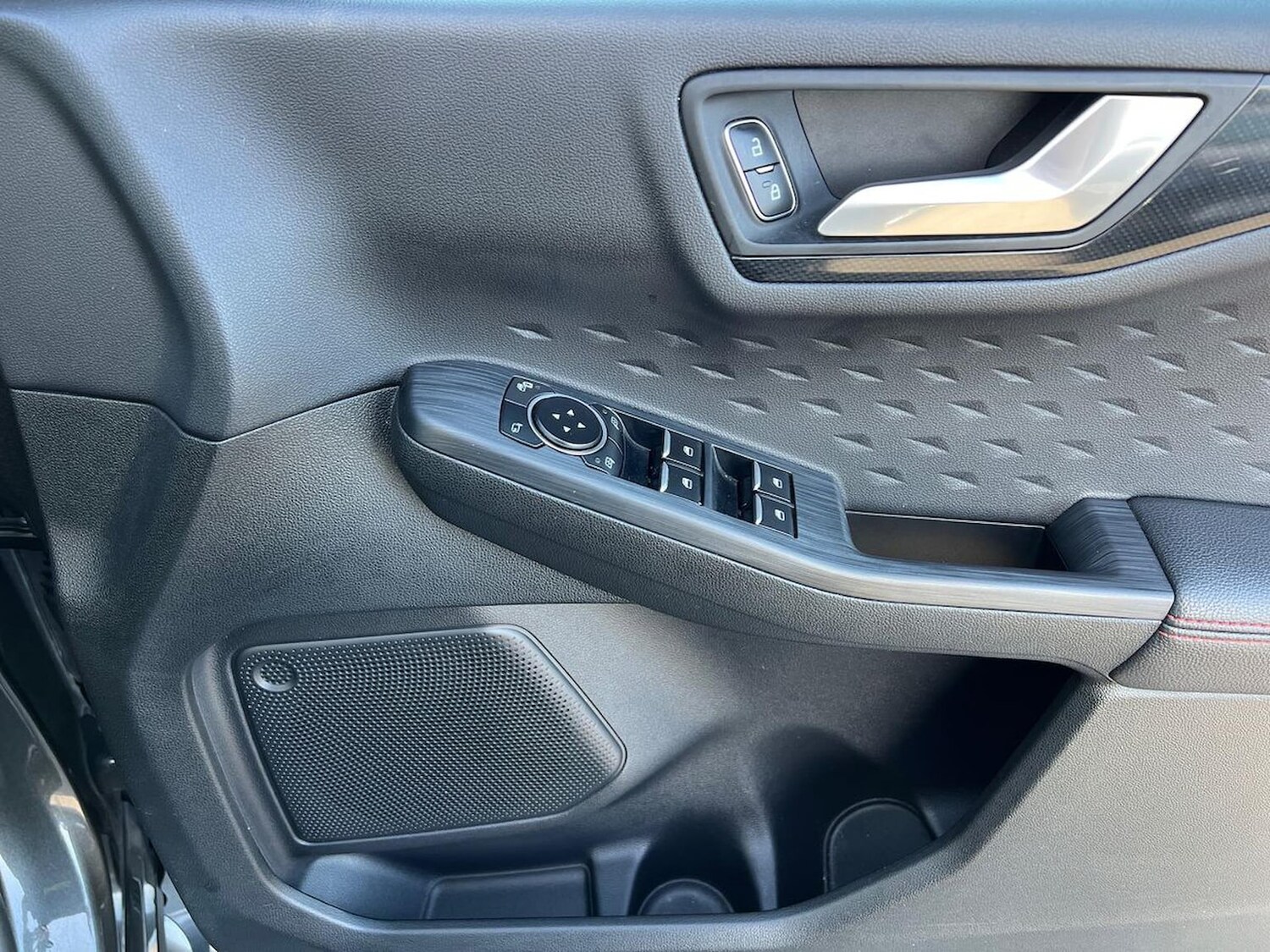 Used Ford Kuga 2021 for sale - 76611634: Photo 30