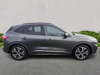 Used Ford Kuga 2021 for sale - 76611634: Photo