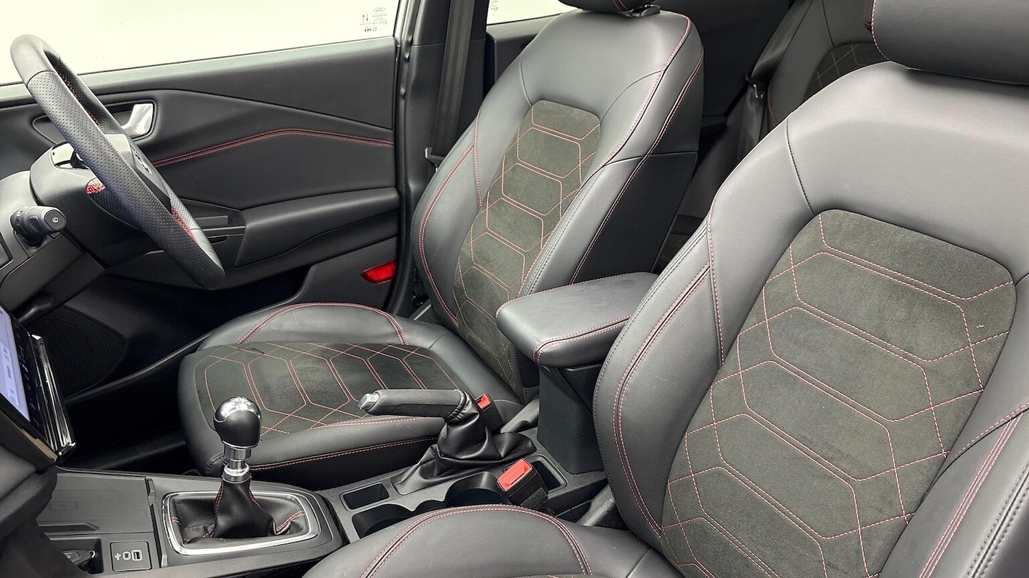 Used Ford Puma 2025 for sale - 76650159: Photo 16