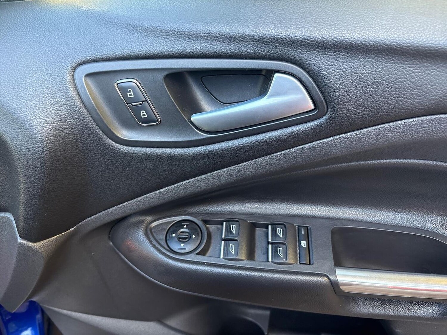 Used Ford Kuga 2015 for sale - 76027532: Photo 30
