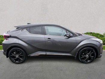 Used Toyota C-HR 2019 for sale - 78932591: Photo