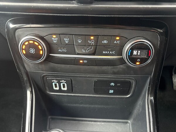 Used Ford Ecosport 2018 for sale - 76157243: Photo 12