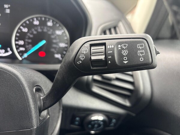 Used Ford Ecosport 2018 for sale - 76157243: Photo 29