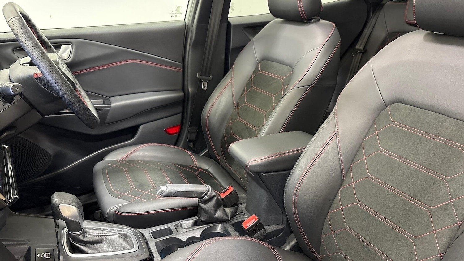 Used Ford Puma 2024 for sale - 77012376: Photo 16