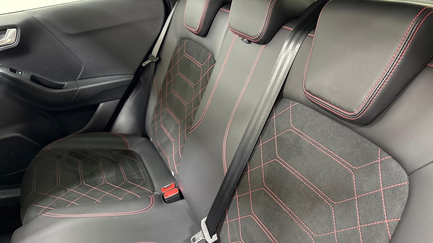 Used Ford Puma 2024 for sale - 77012376: Photo 17