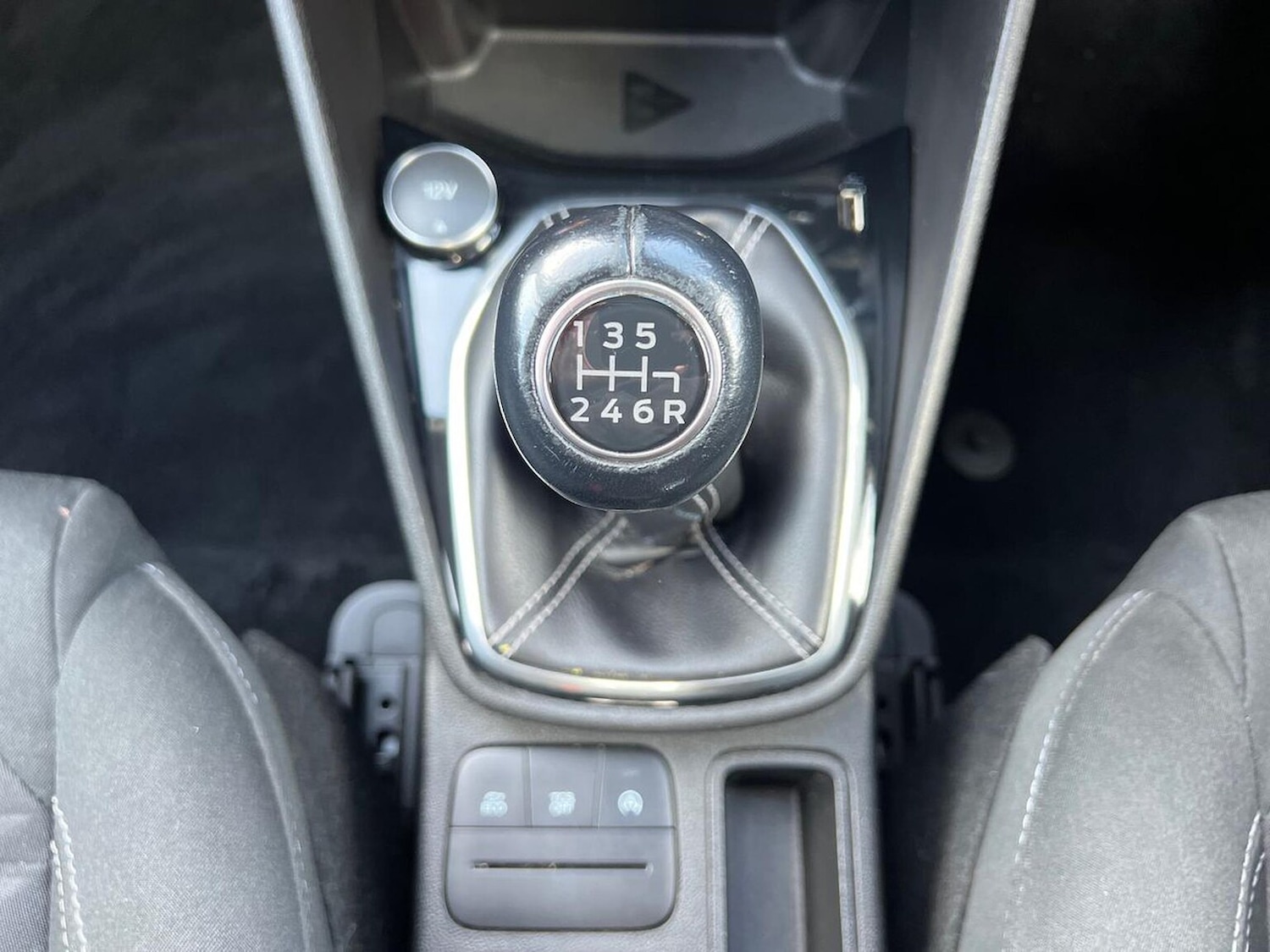 Used Ford Fiesta 2019 for sale - 76637712: Photo 13