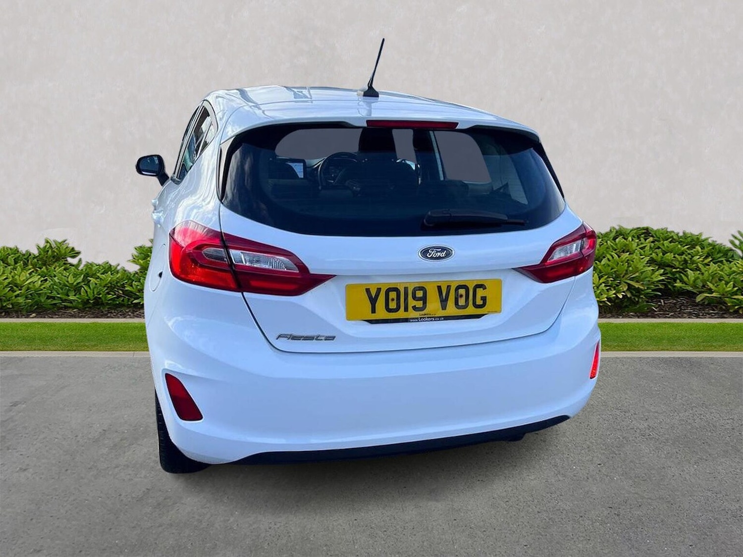 Used Ford Fiesta 2019 for sale - 76637712: Photo 2