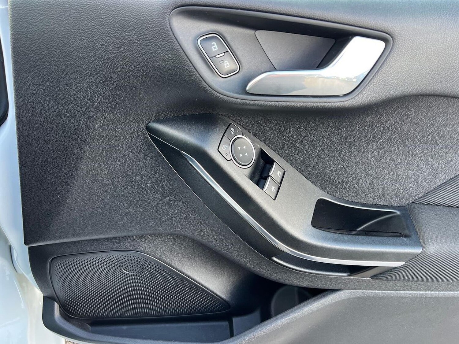 Used Ford Fiesta 2019 for sale - 76637712: Photo 30