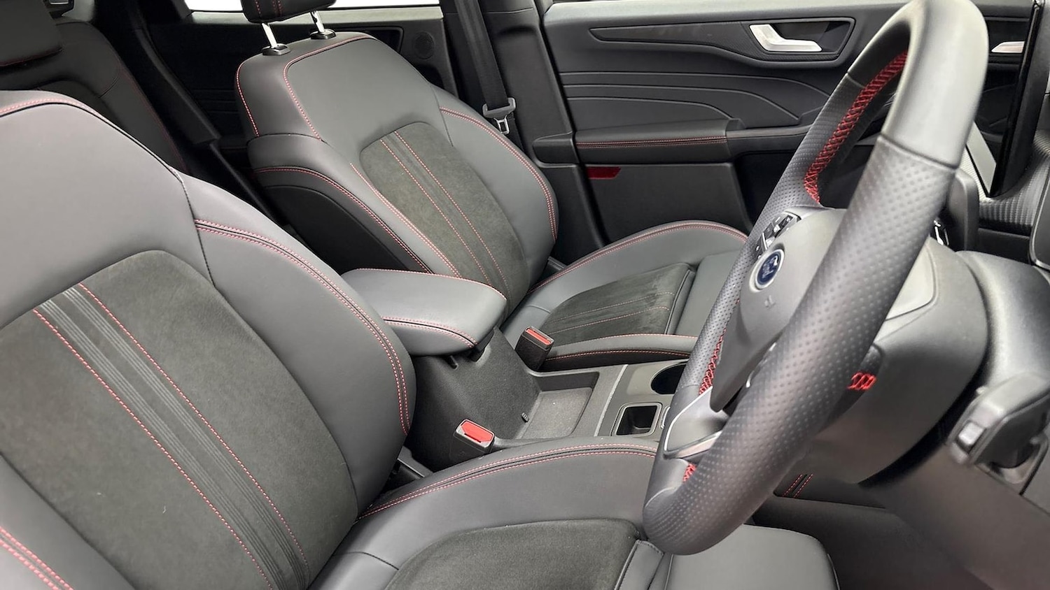 Used Ford Kuga 2024 for sale - 76757439: Photo 15