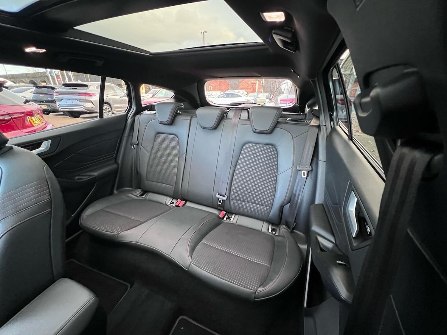 Used Ford Focus 2020 for sale - 76897133: Photo 16