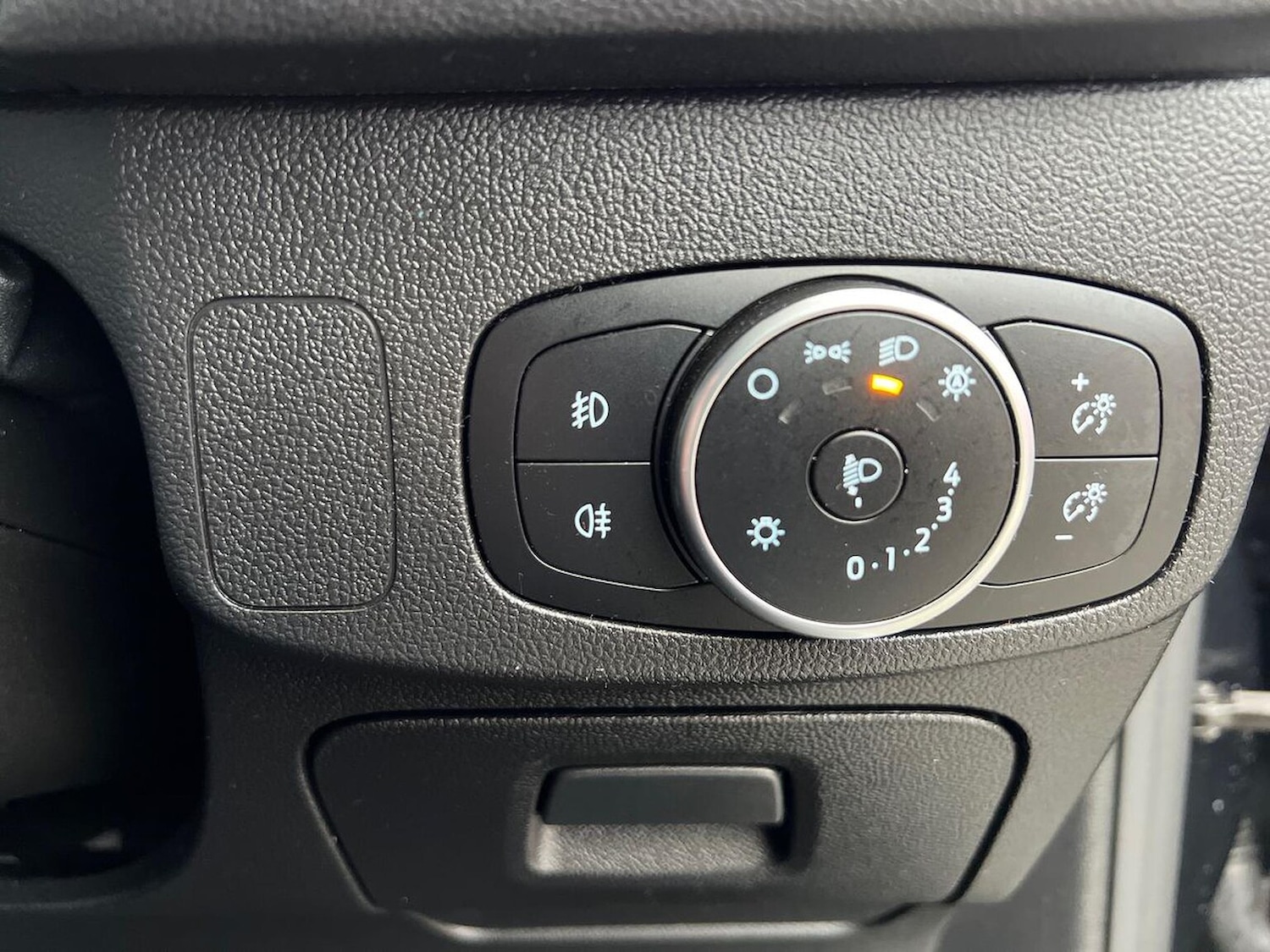 Used Ford Focus 2020 for sale - 76897133: Photo 22