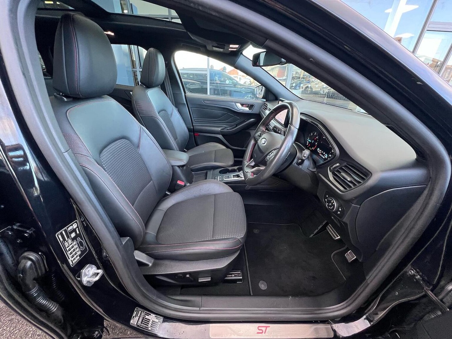 Used Ford Focus 2020 for sale - 76897133: Photo 31